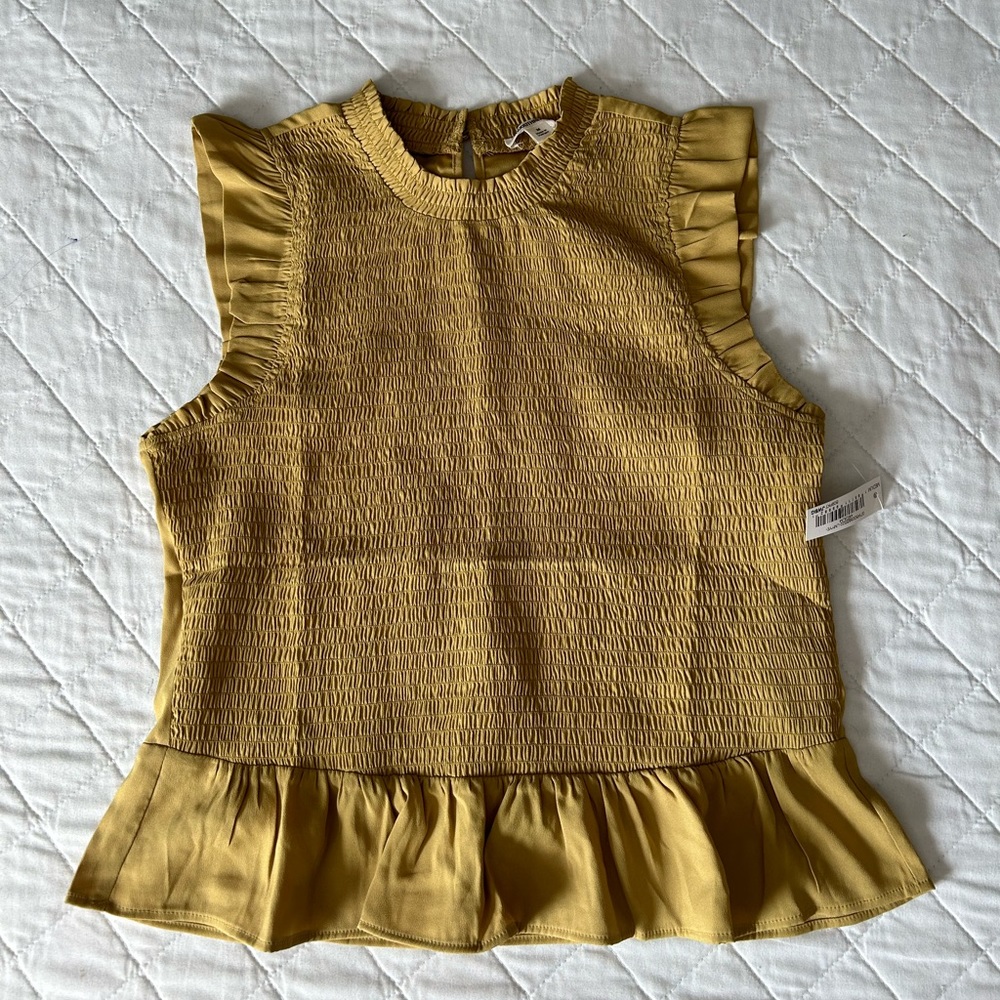 Top - Picture 3 of 8